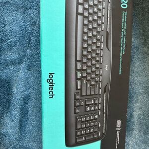 Logitech Black Wireless Keyboard NEW